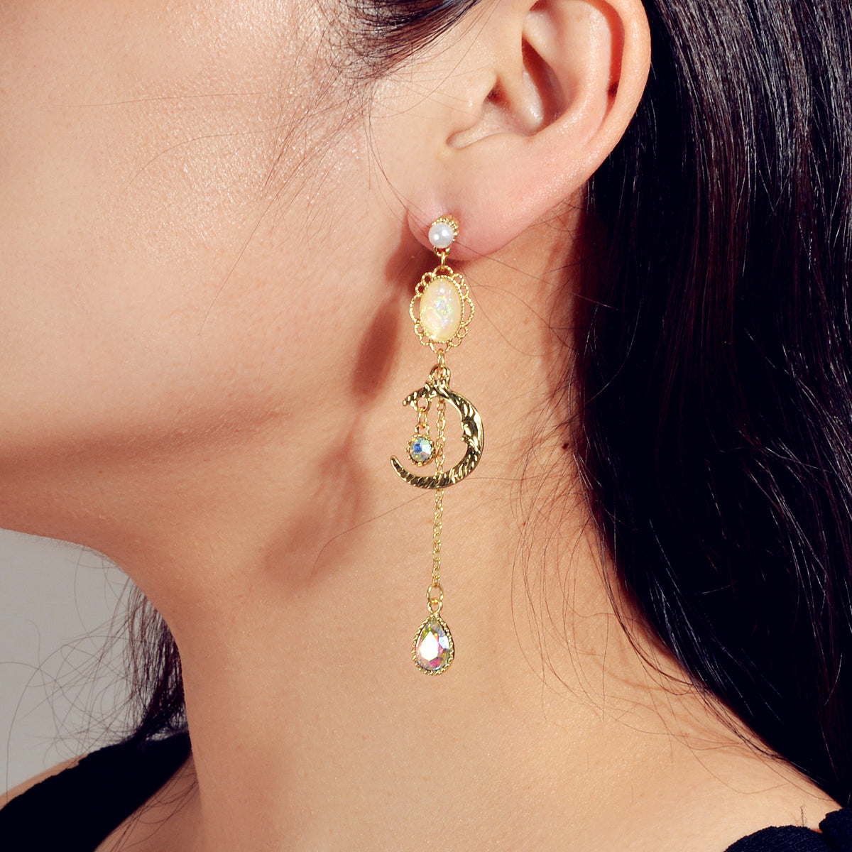 AU Local Rhinestone Moon Feather Snowflake Waterdrop Asymmetric Stud Earrings