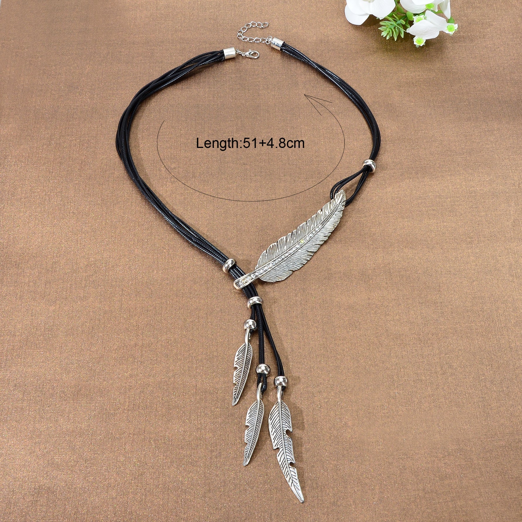 1pc Western Bohemian Black PU Rope Handmade Antique Silver gold Feather Pendant Necklace Women Holiday Jewelry