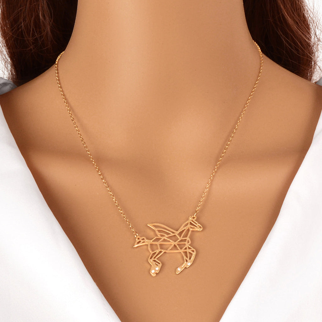 Designer Jewellery Minimalist Creative Gold Hollow Flying Horse Pendant Necklace