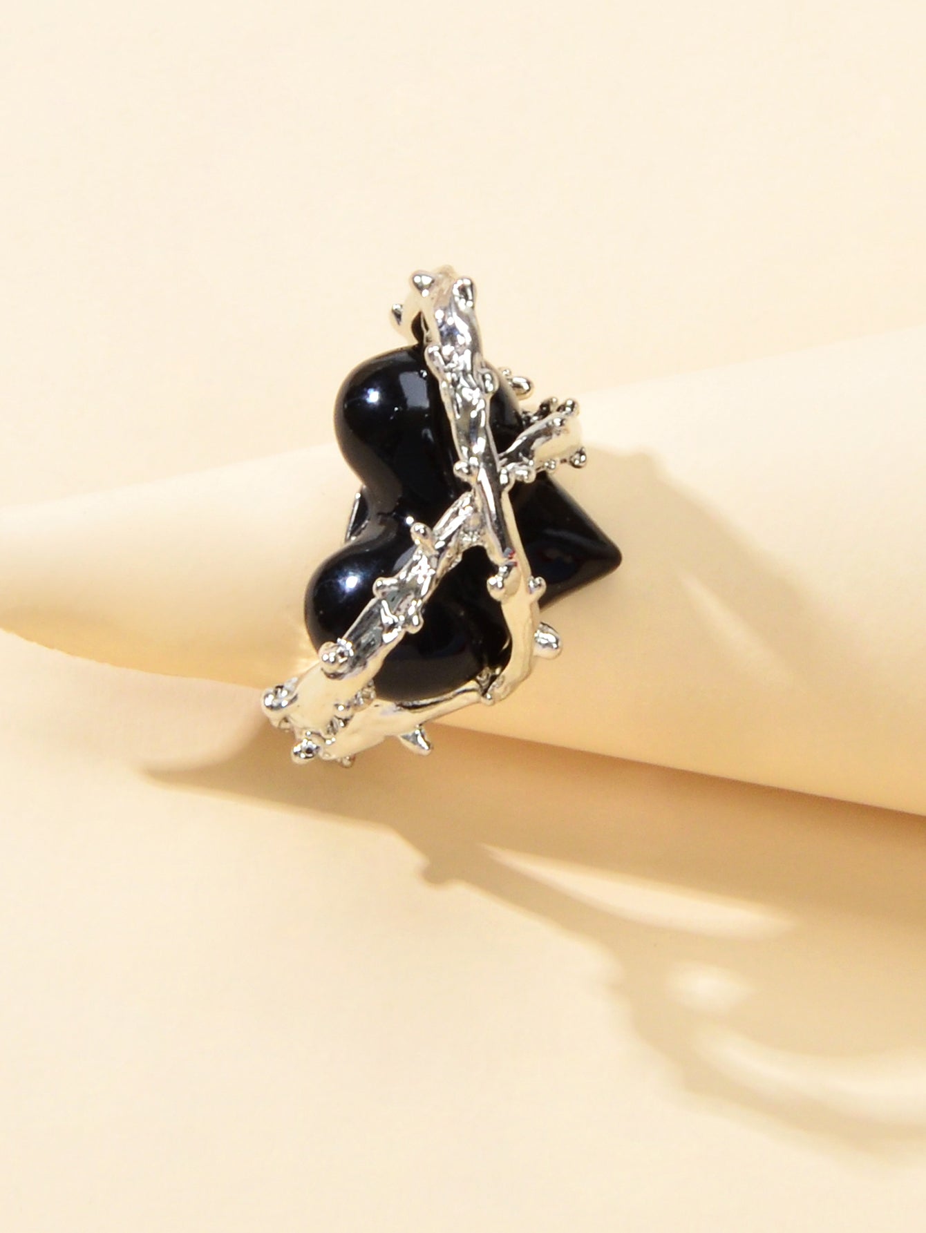 Silver Metal Wrap Black Heart Open Cuff Ring Perfect Engagement Gift Jewellery