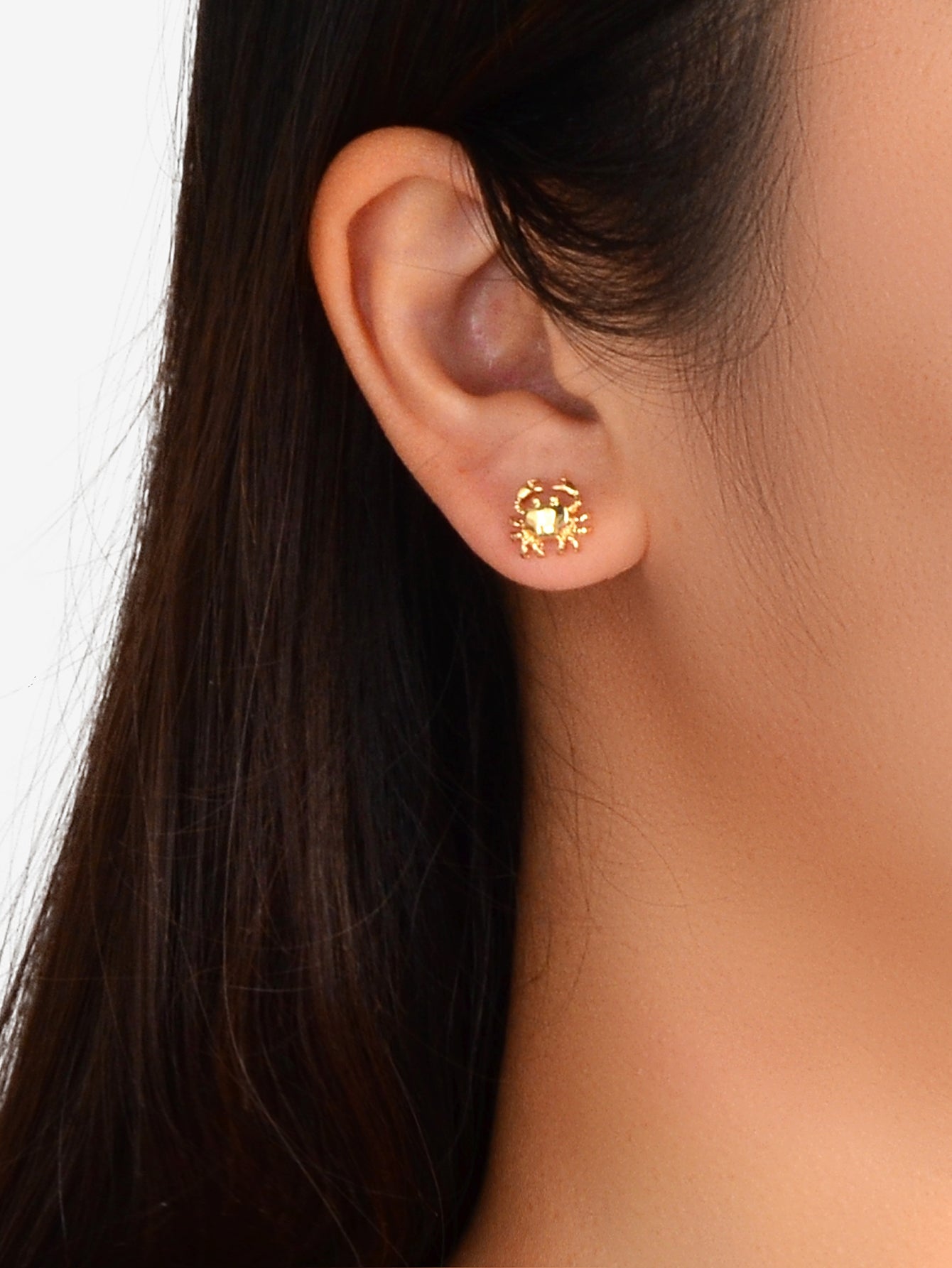 Minimalist Jewellery Gold Plated Small Crab Stud Earrings Dainty Gifts for Girls