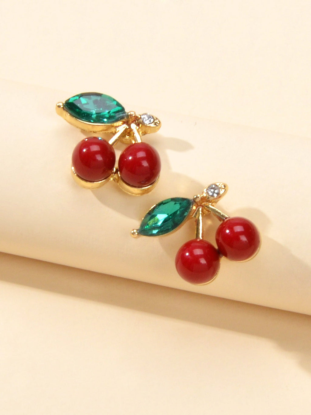Lovely Fruit Jewellery Green Crystal Leaf Red Beads Stud Elegant Cherry Earrings