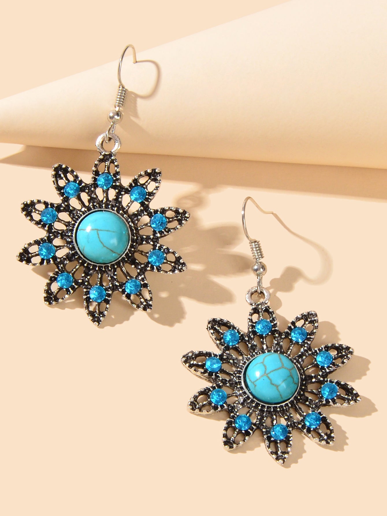 Vintage Jewelry Antique Silver Hollow out Blue Turquoise Flower Dangle Earrings