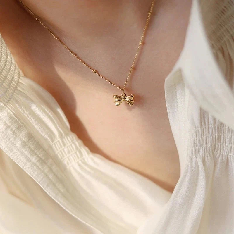 Dainty Bow Pendant Necklace